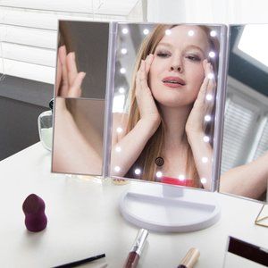 Trifold LED MakeUp Mirror